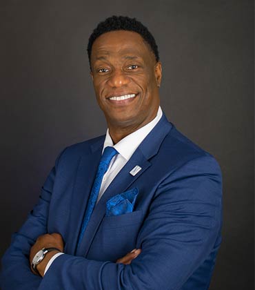 Dr. Ronnie Hopkins